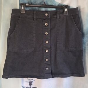 Two by Vince Camuto Black Button-Front Midi Skirt